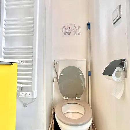 Апартаменты Comfortable And Secure Montmartre Berthe *