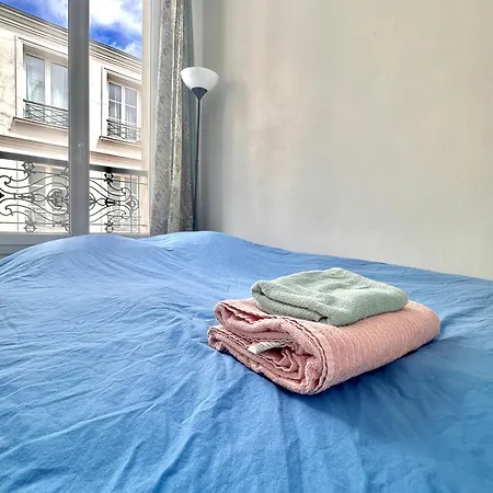Апартаменты Comfortable And Secure Montmartre Berthe